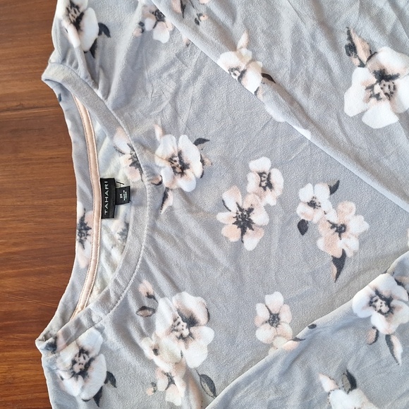 Tahari pajama set, lounge wear New with tags 2X - Picture 3 of 6